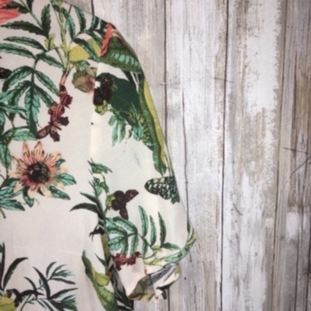 H&M Tropical High Low Blouse - Picture 4 of 5